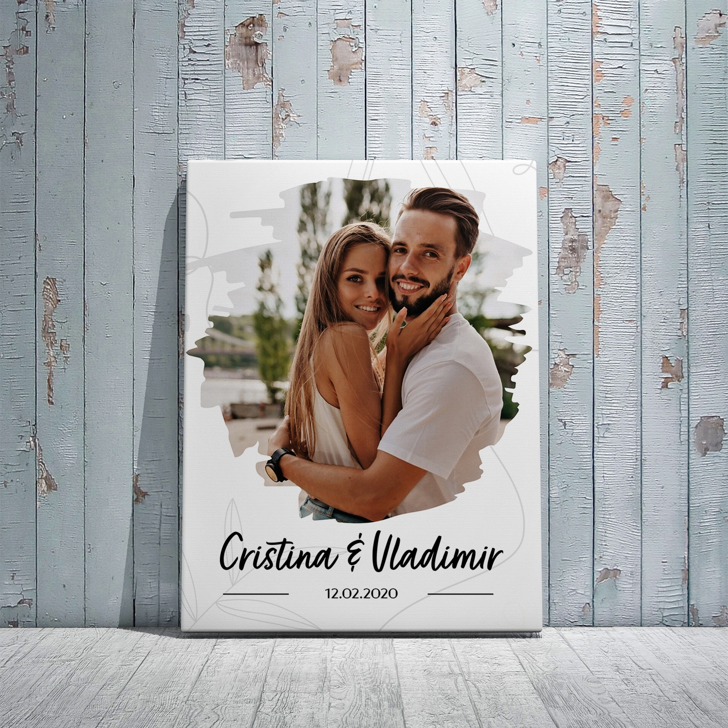 Tablou canvas personalizat cu poză, două nume și dată – Cuplu Tablou canvas personalizat cu poză, două nume și dată – Cuplu