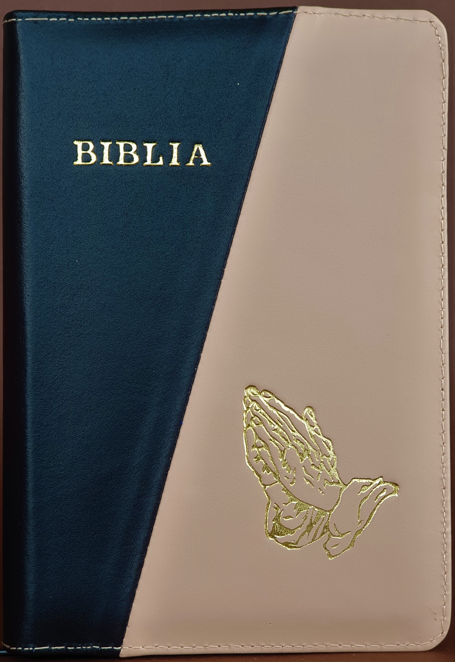 Biblia mica, coperta piele, culoare negru cu crem, index, fermoar, margini aurii,  simbolul maini, cuv. lui Isus in rosu [047 PFI]