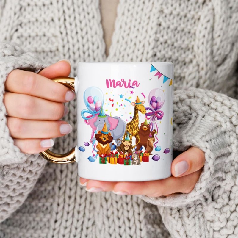Cană cu mâner auriu personalizata  cu nume – Copii Cană cu mâner auriu personalizata  cu nume – Copii