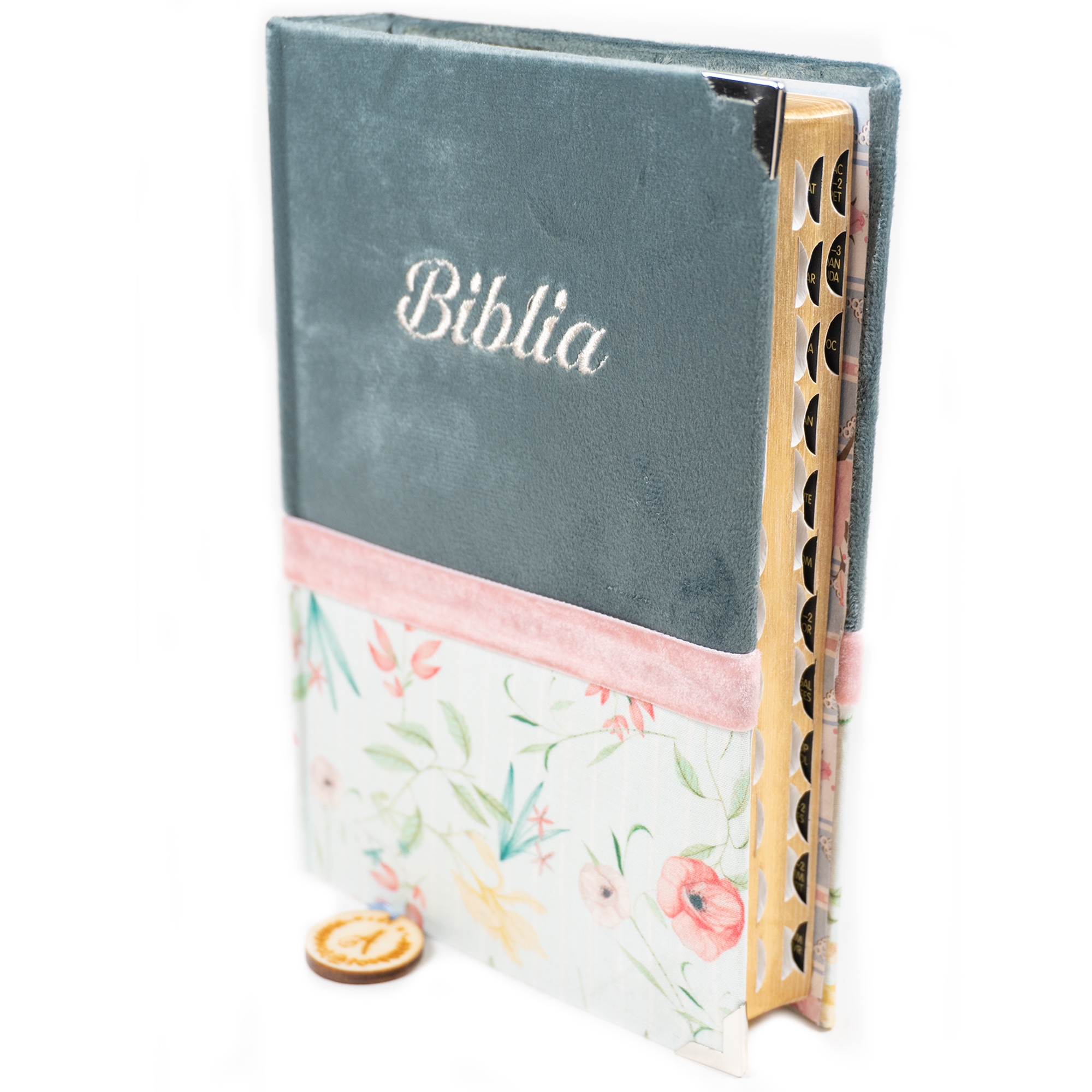 Biblia handmade, model 126, marime medie, coperta tare textila, margini aurii, index, cuv. lui Isus cu rosu [SI 057 HM]