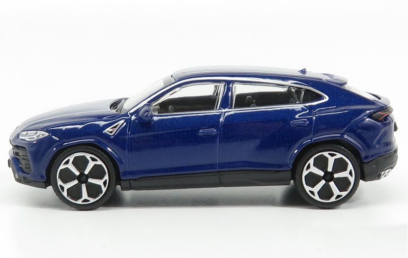Masinuta Lamborghini Urus 1/43 Masinuta Lamborghini Urus 1/43