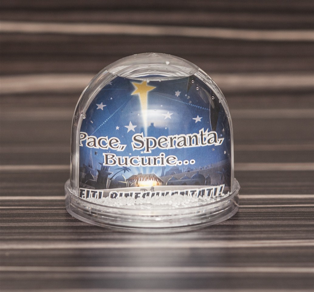 Glob lichid - Pace, Speranta, Bucurie... Glob lichid - Pace, Speranta, Bucurie...