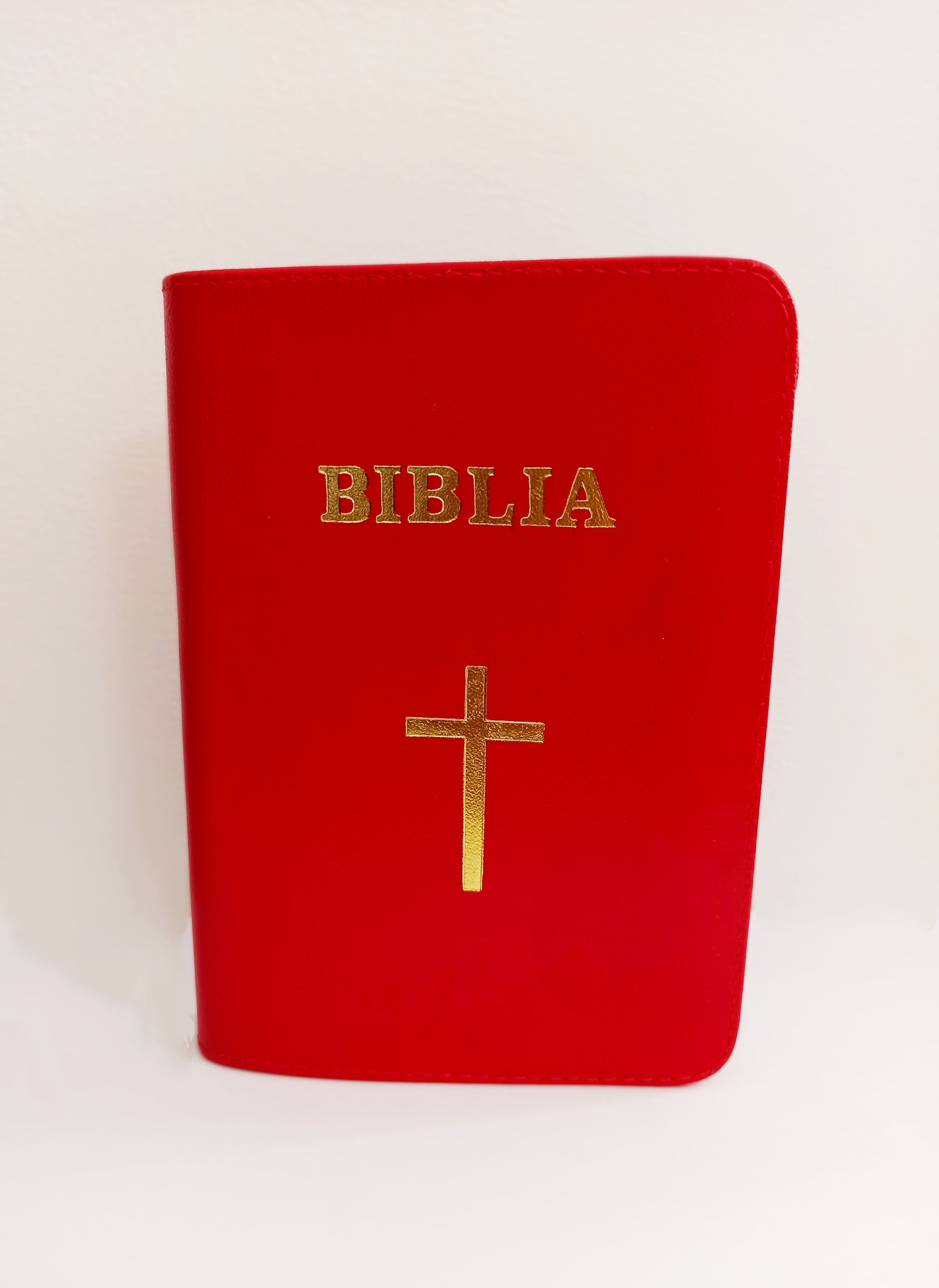 Biblia Ortodoxa - Noul Testament cu Psalmii  - de buzunar, mica, imbracat in piele, culoare rosie, scris mare, margini  aurii(cu aprobarea Sf. Sinod) Biblia Ortodoxa - Noul Testament cu Psalmii  - de buzunar, mica, imbracat in piele, culoare rosie, scris mare, margini  aurii(cu aprobarea Sf. Sinod)