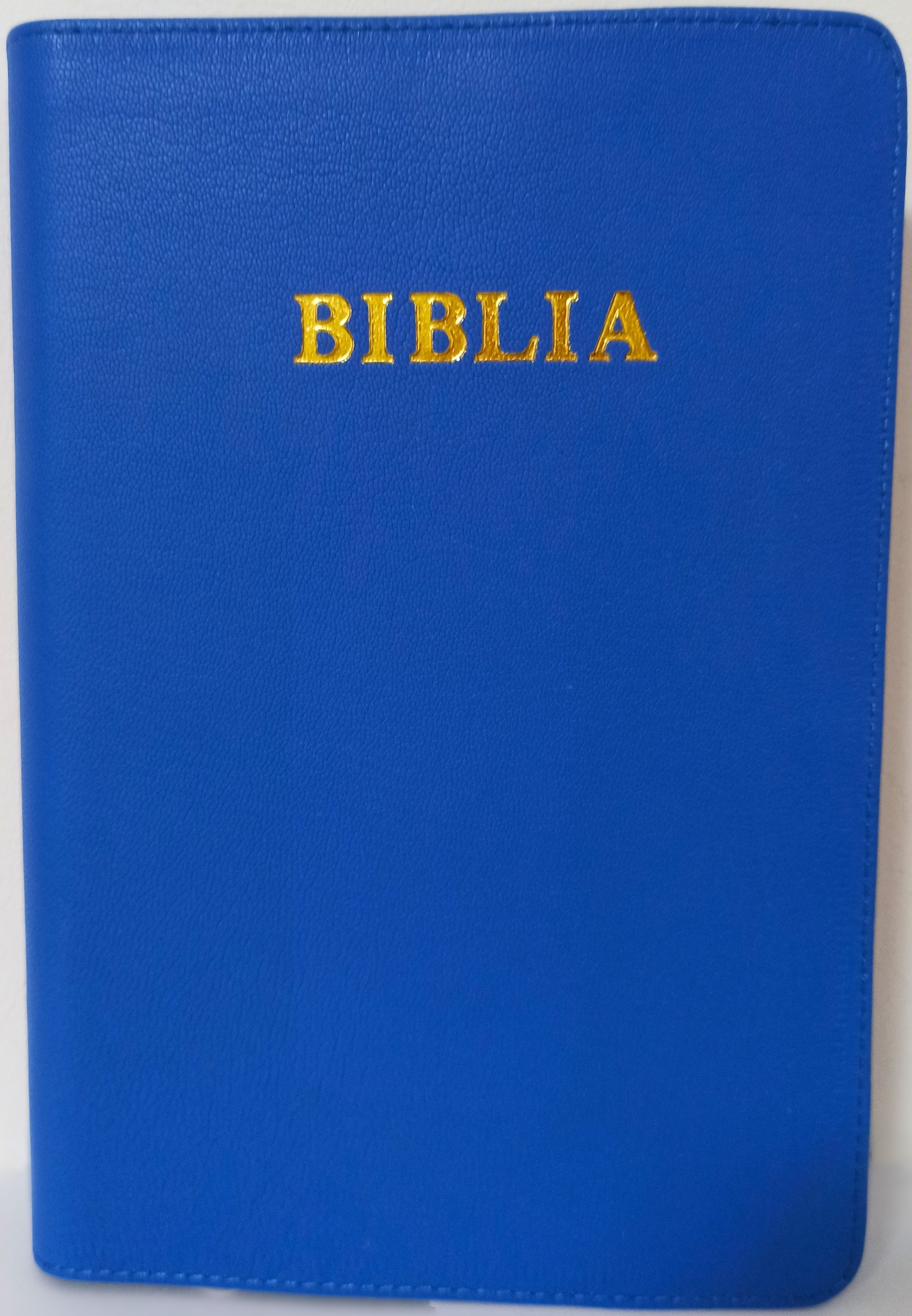 Biblie mare, piele, culoare albastra, fermoar, index, margini argintii, simbol simpla, cuv. Isus cu rosu [SI 073 PFI]