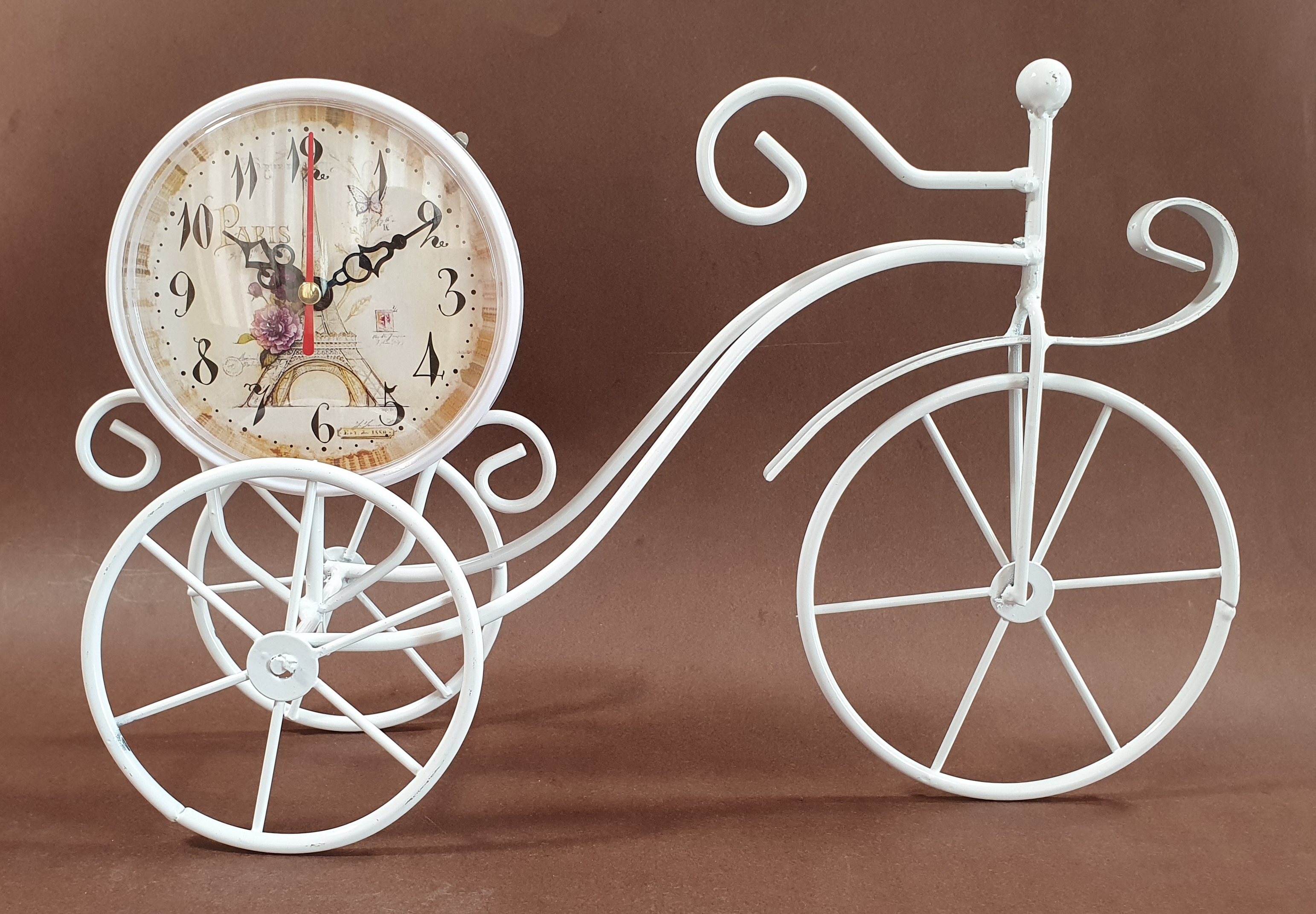 Tricicleta decorativa cu ceas Tricicleta decorativa cu ceas