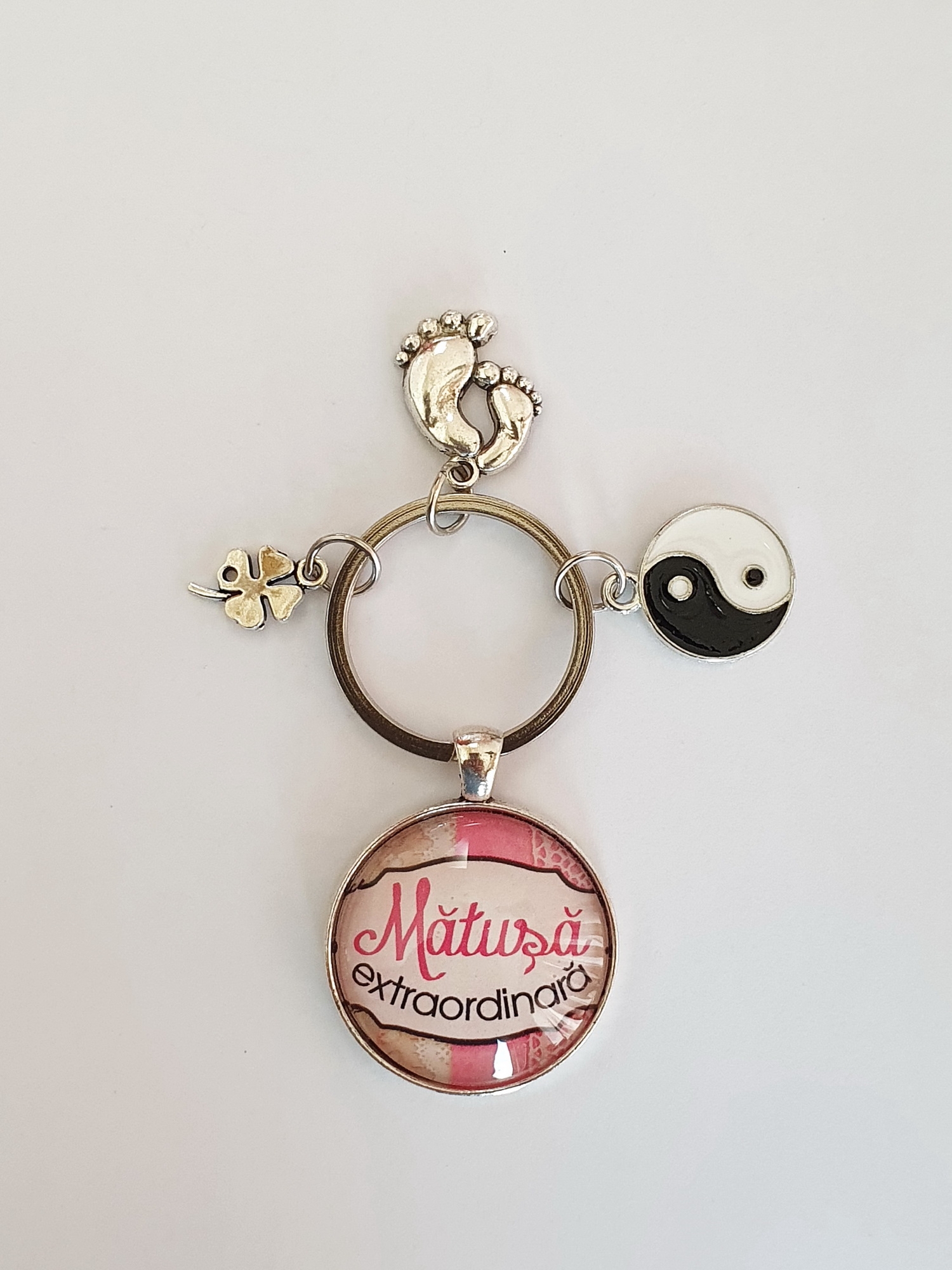 Breloc - Matusa extraordinara! Breloc - Matusa extraordinara!