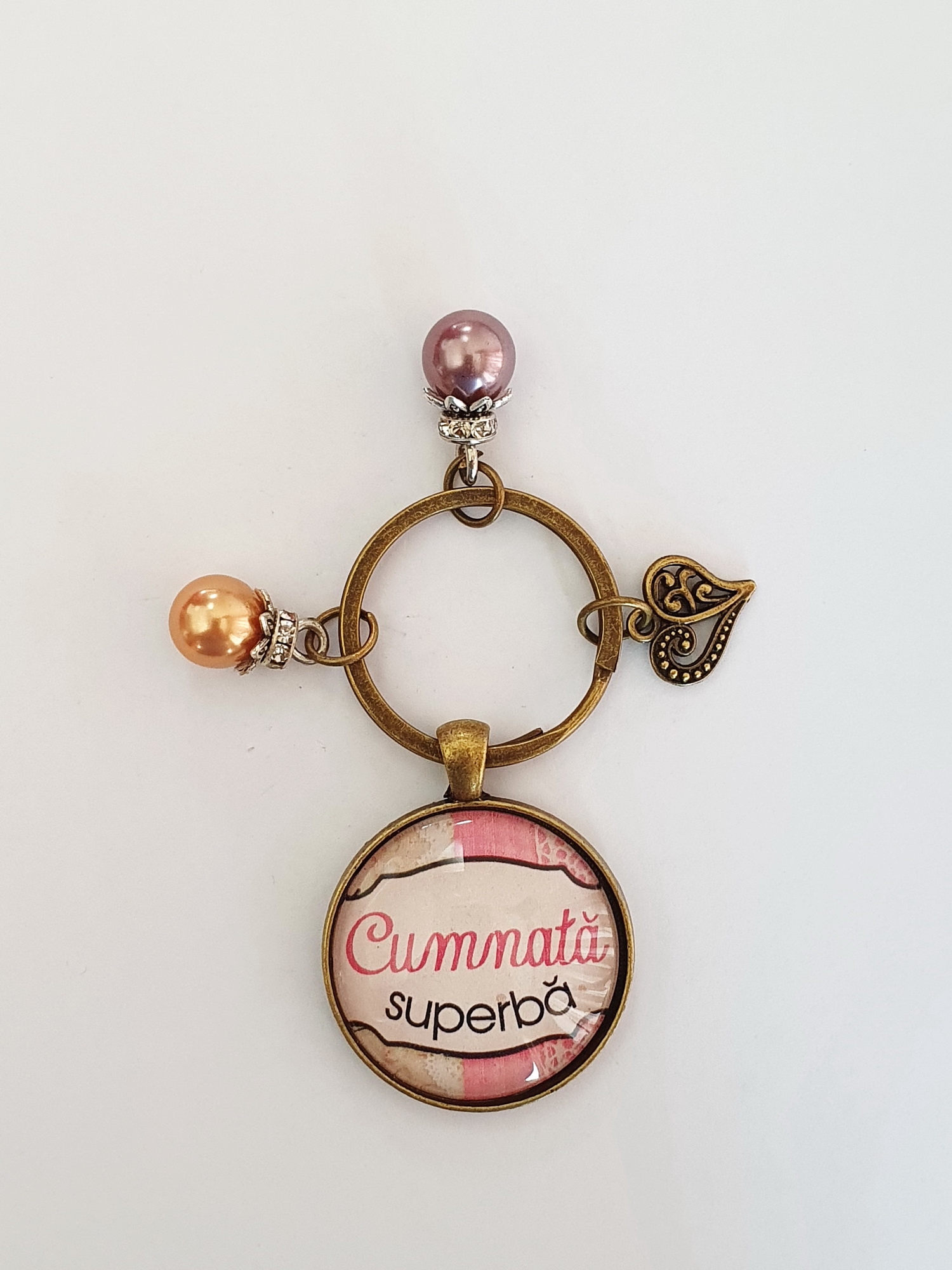 Breloc - Cumnata superba! Breloc - Cumnata superba!