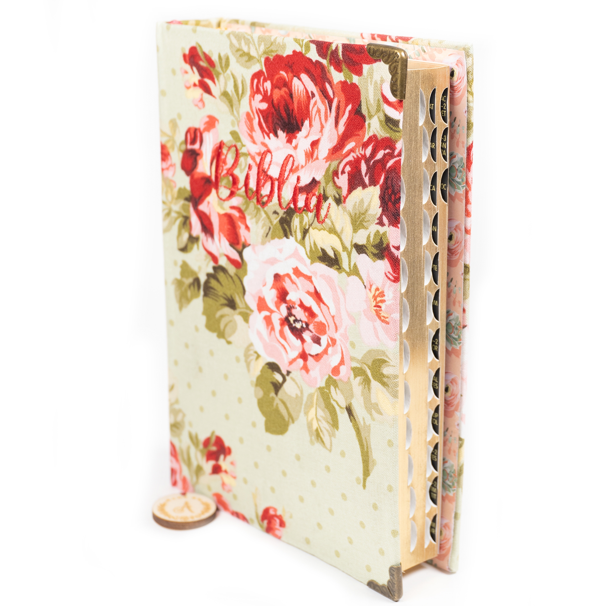 Biblia handmade, model 133, marime medie, coperta tare textila, margini aurii, index, cuv. lui Isus cu rosu [SI 057 HM]