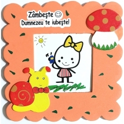 Rama foto lemn, ciupercuta, Zambeste, Dumnezeu te iubeste! Rama foto lemn, ciupercuta, Zambeste, Dumnezeu te iubeste!