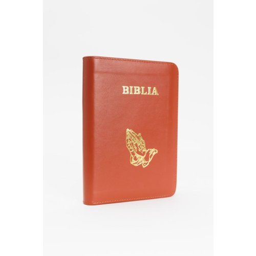 Biblie din piele, marime medie, maro carmiziu, simbol maini in rugaciune, fermoar, index, margini aurii, cuv. lui Isus cu rosu [SB 057 PFI]
