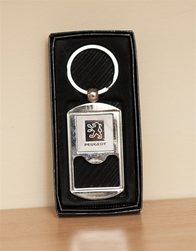 Breloc din metal - emblema auto - Peugeot Breloc din metal - emblema auto - Peugeot