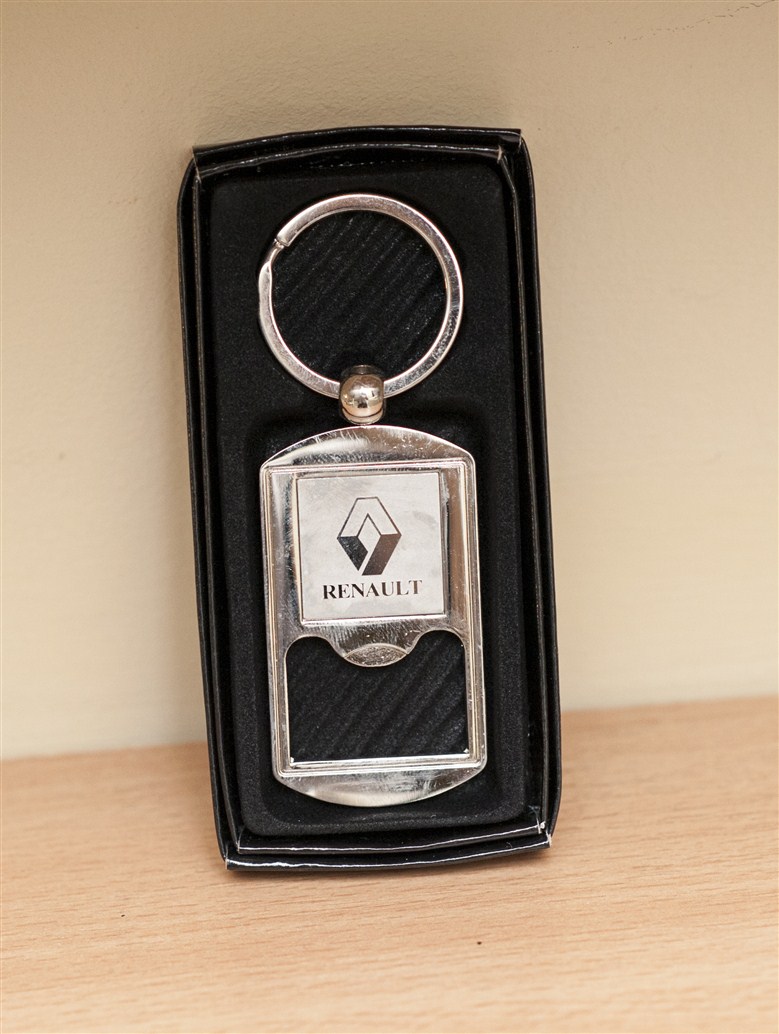 Breloc din metal - emblema auto - Renault Breloc din metal - emblema auto - Renault