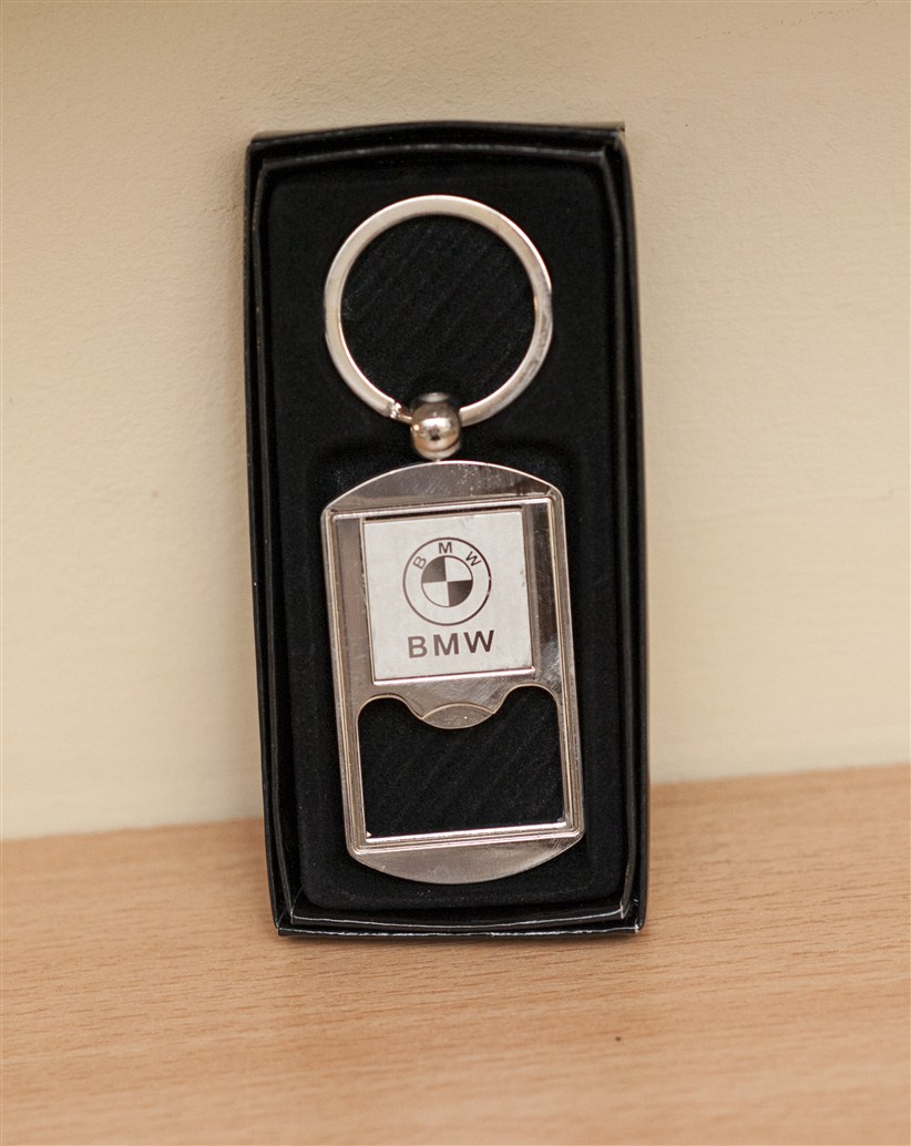 Breloc din metal - emblema auto - BMW Breloc din metal - emblema auto - BMW