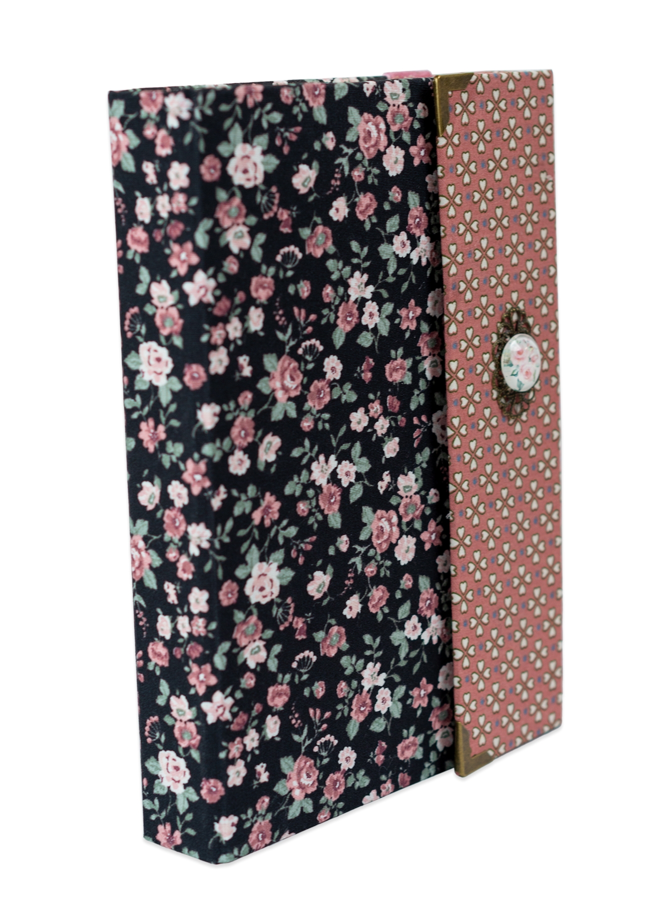 Biblia handmade, model 115, marime medie, inchidere cu clapeta, coperta tare textila, margini aurii, index, cuv. lui Isus cu rosu [SI 057 HM]