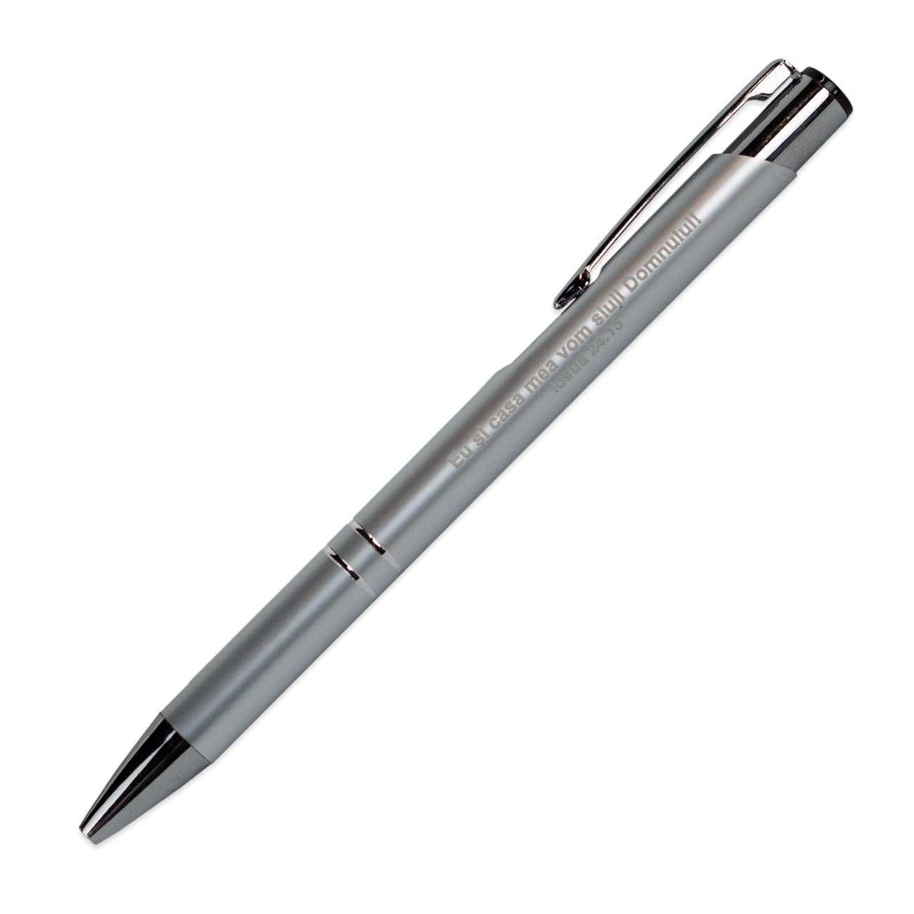 Pix cu mesaj crestin - "Eu și casa mea vom sluji Domnului!" ( argintiu mat) Pix cu mesaj crestin - "Eu și casa mea vom sluji Domnului!" ( argintiu mat)