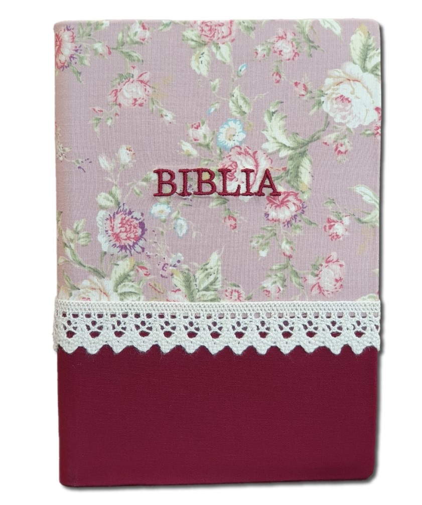 Biblia handmade, marime medie, coperta flexibila textila, Model 24, margini aurii, cuv. lui Isus cu rosu [SB 052 HM]
