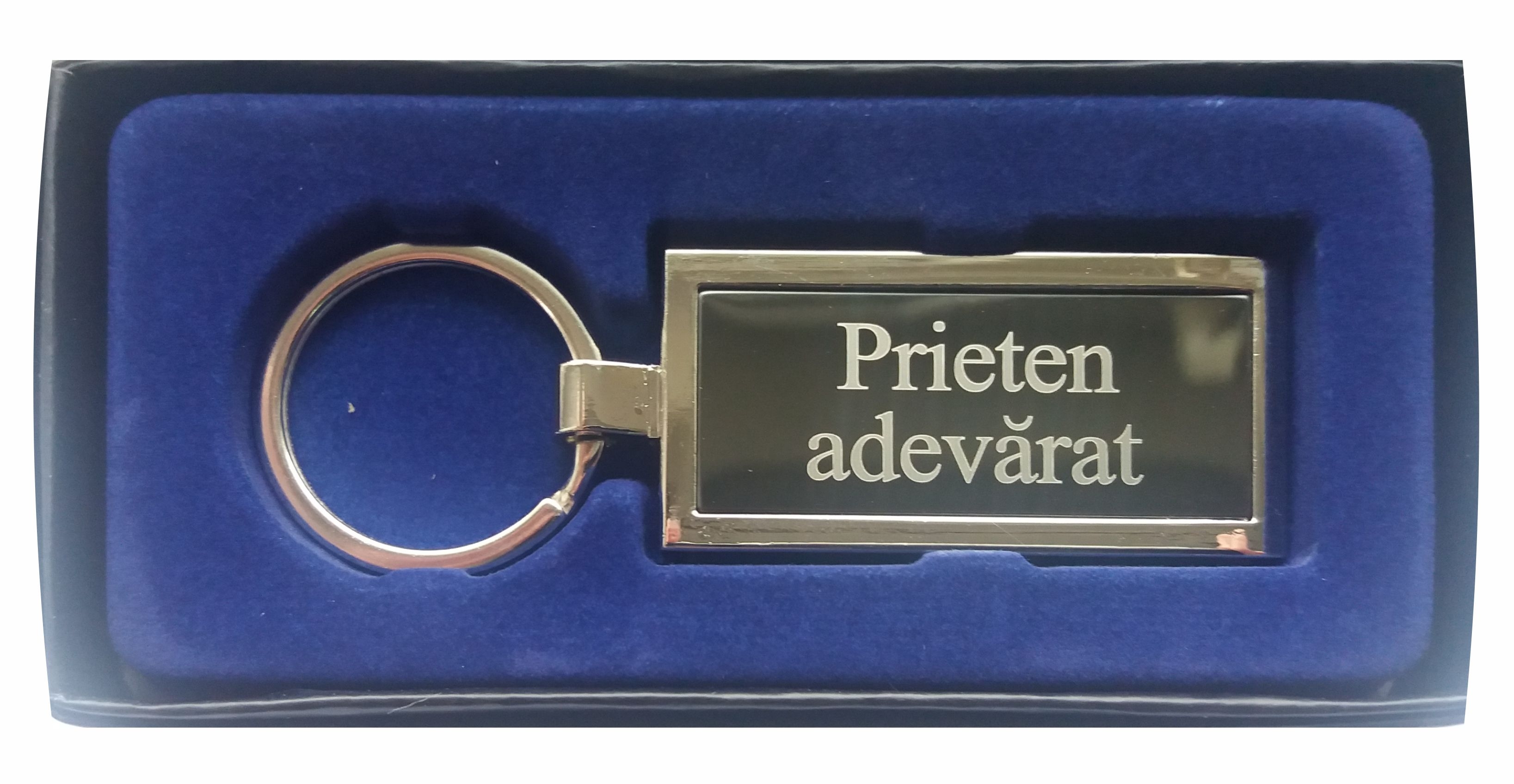 Breloc gravat barbatesc -  Prieten adevarat  ( 8 cm x 2.5 cm ) Breloc gravat barbatesc -  Prieten adevarat  ( 8 cm x 2.5 cm )