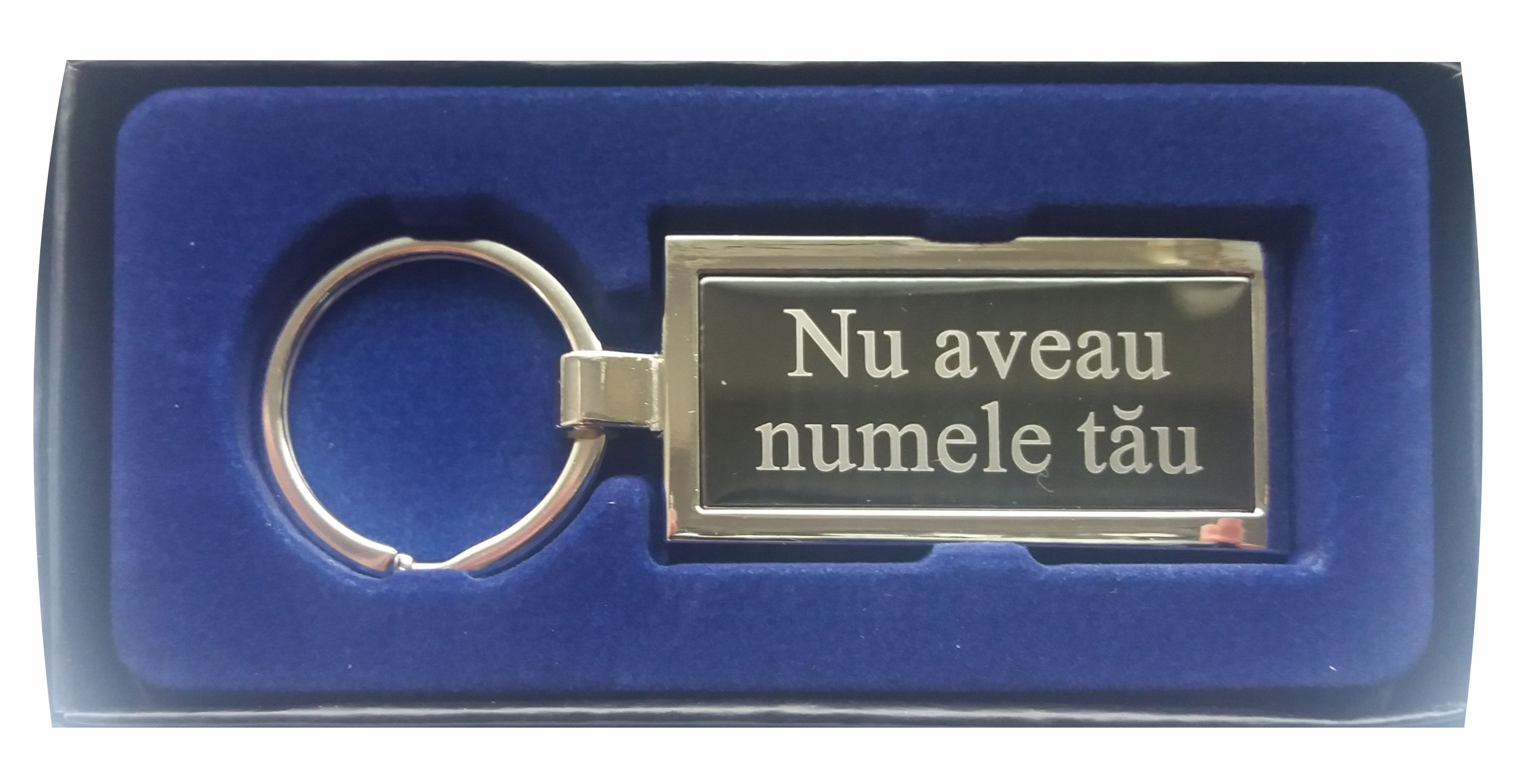 Breloc gravat barbatesc - Nu aveau numele tau ( 8 cm x 2.5 cm ) Breloc gravat barbatesc - Nu aveau numele tau ( 8 cm x 2.5 cm )