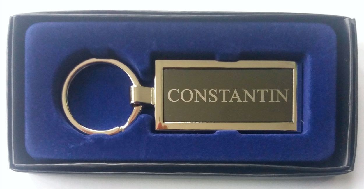 Breloc gravat barbatesc - Constantin ( 8 cm x 2.5 cm ) Breloc gravat barbatesc - Constantin ( 8 cm x 2.5 cm )