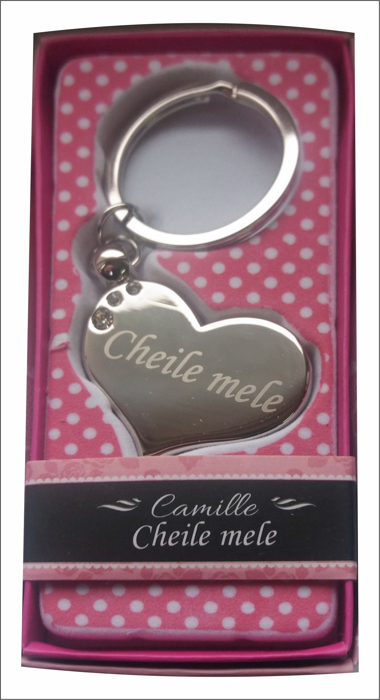 Breloc gravat inima  - Cheile mele  ( 7 cm x 3.80 cm  ) Breloc gravat inima  - Cheile mele  ( 7 cm x 3.80 cm  )