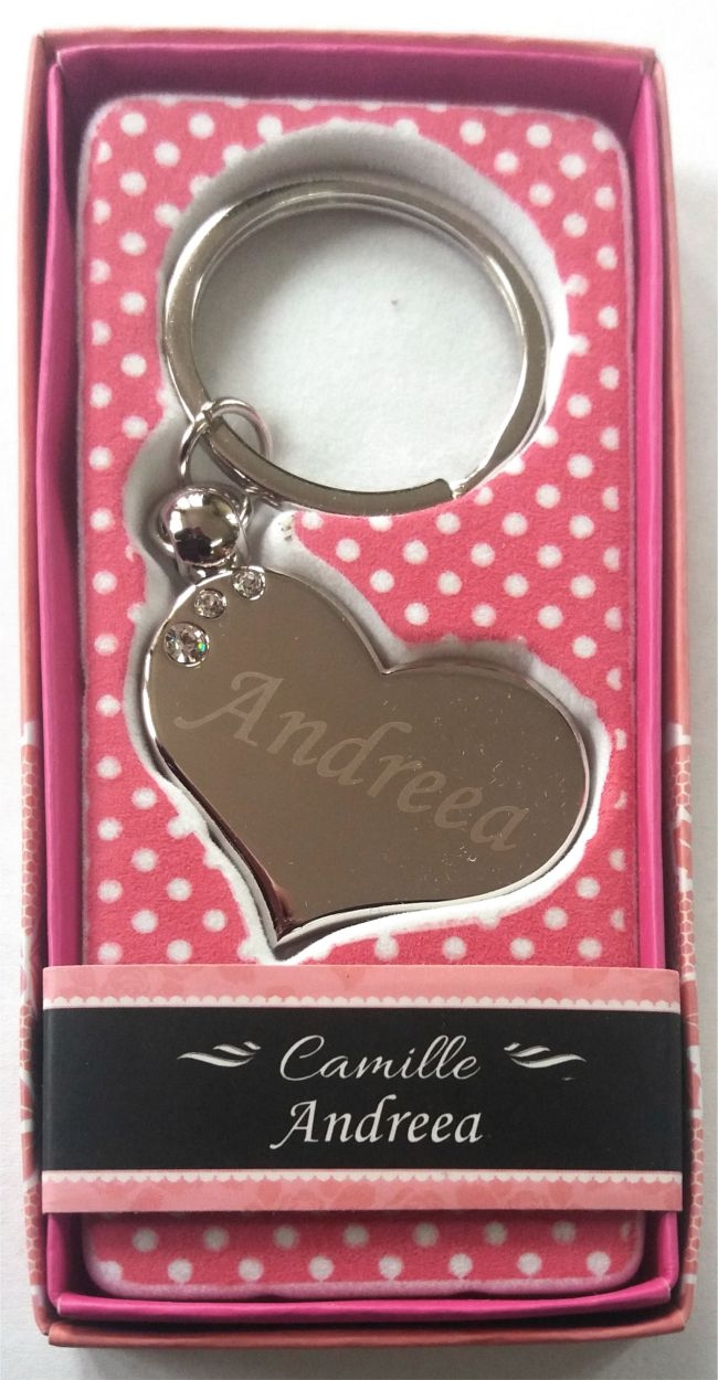 Breloc gravat inima  - Andreea ( 7 cm x 3.80 cm  ) Breloc gravat inima  - Andreea ( 7 cm x 3.80 cm  )