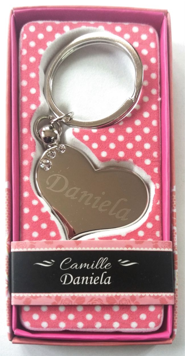 Breloc gravat inima  - Daniela ( 7 cm x 3.80 cm  ) Breloc gravat inima  - Daniela ( 7 cm x 3.80 cm  )