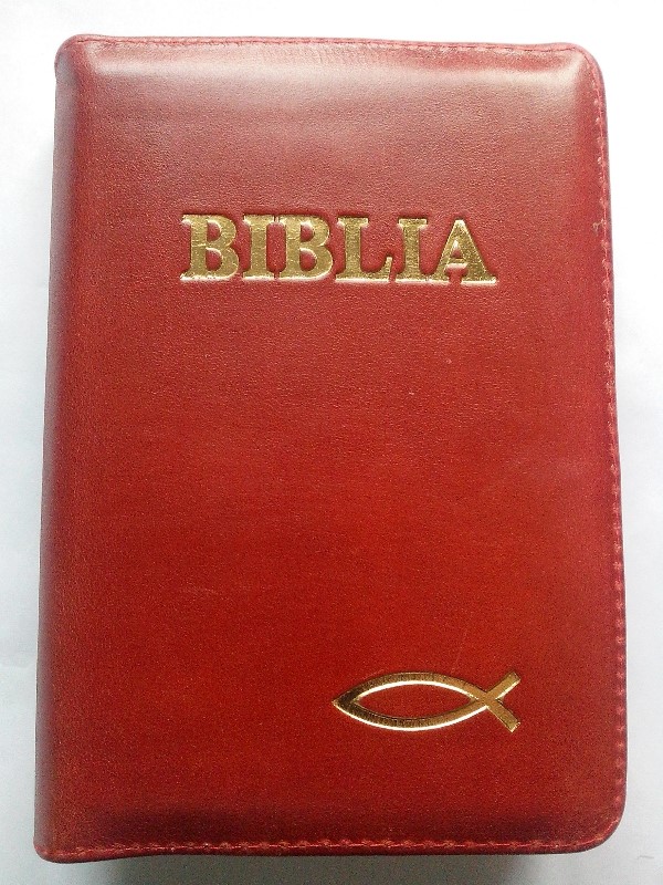 Biblie din piele, mica, grena, fermoar, cu peste [043]