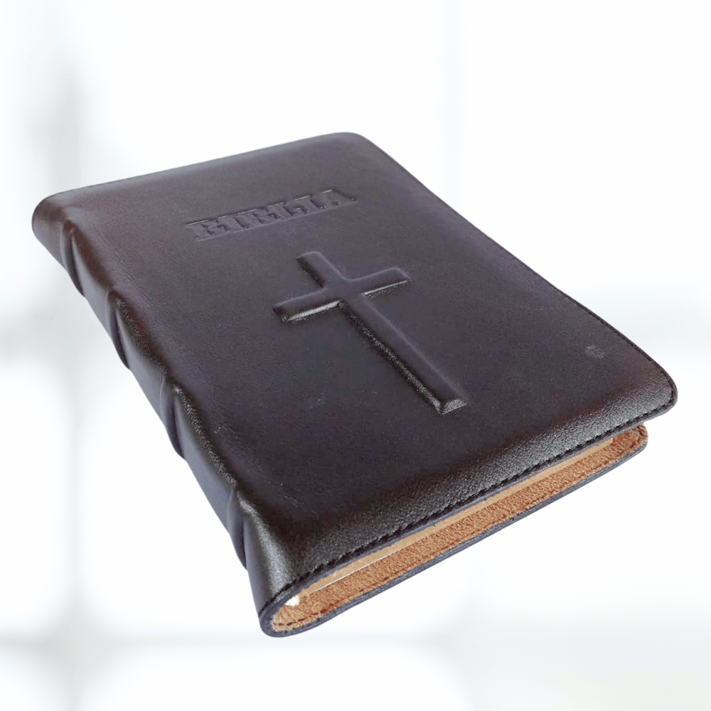 Biblie din piele handmade, marime medie, maro, simbol cruce, fara fermoar, index, margini aurii, cuv. lui Isus cu rosu [057 I]