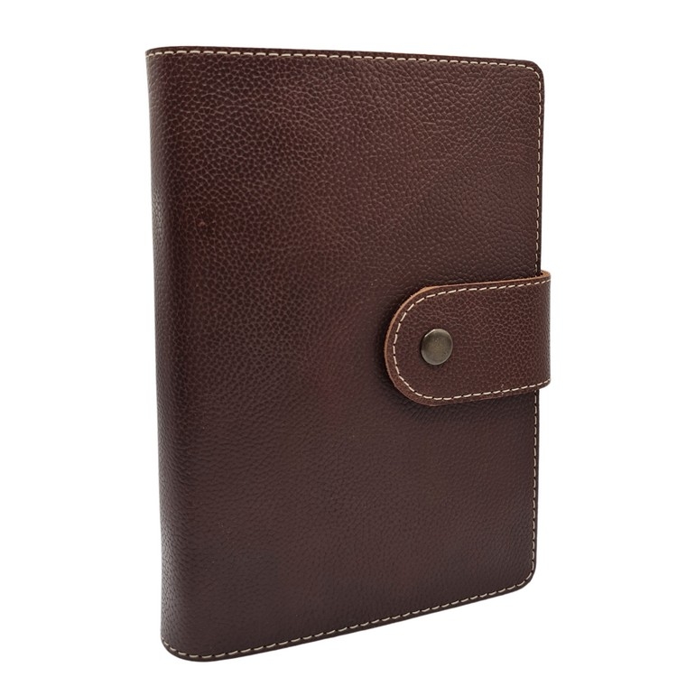 Biblia in husa handmade piele autentica, cu bareta si capsa, marime medie, maro, index, margini aurii, cuv. lui Isus cu rosu [057 BAR]