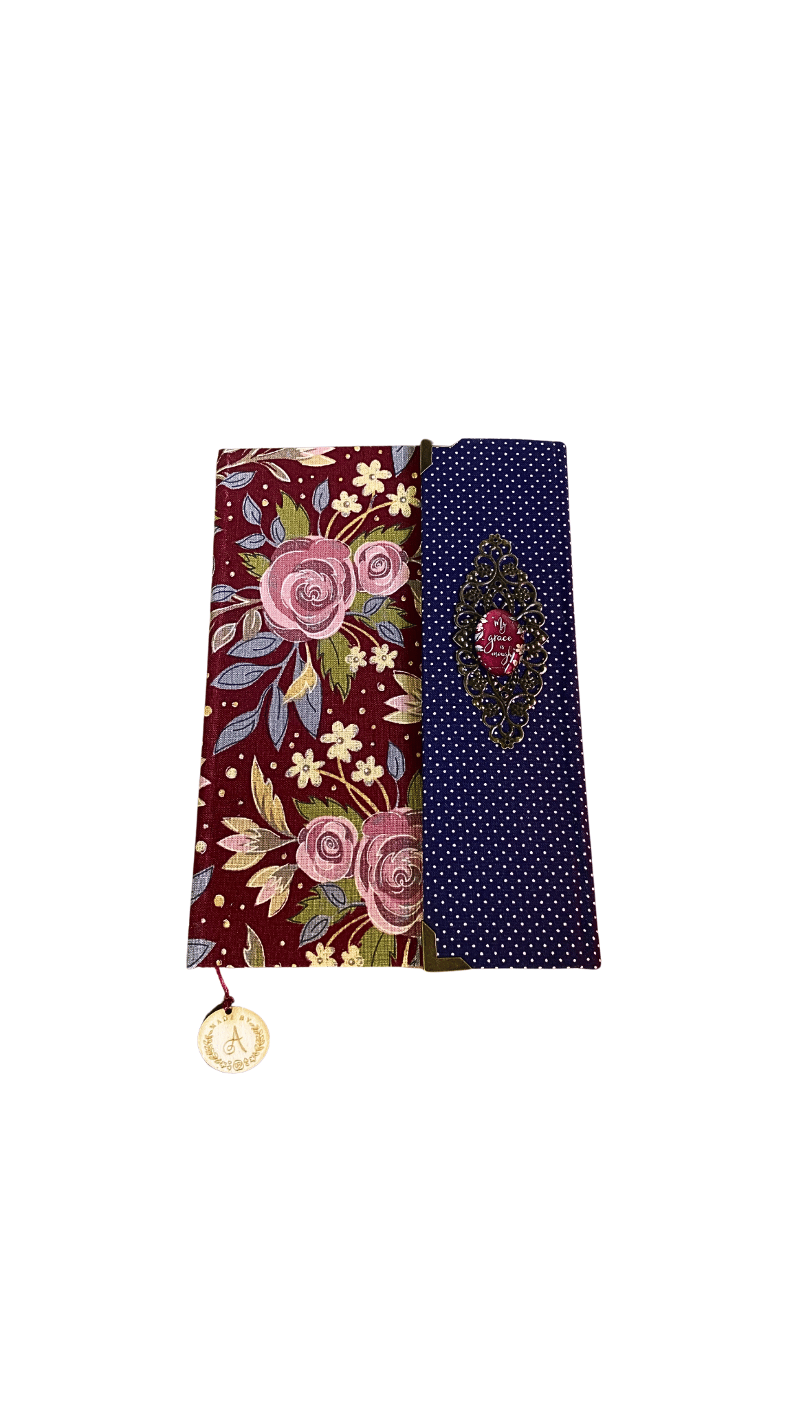 Biblia handmade, model 17, marime medie, inchidere cu clapeta, coperta tare textila, margini aurii, index, cuv. lui Isus cu rosu [SI 057 HM]