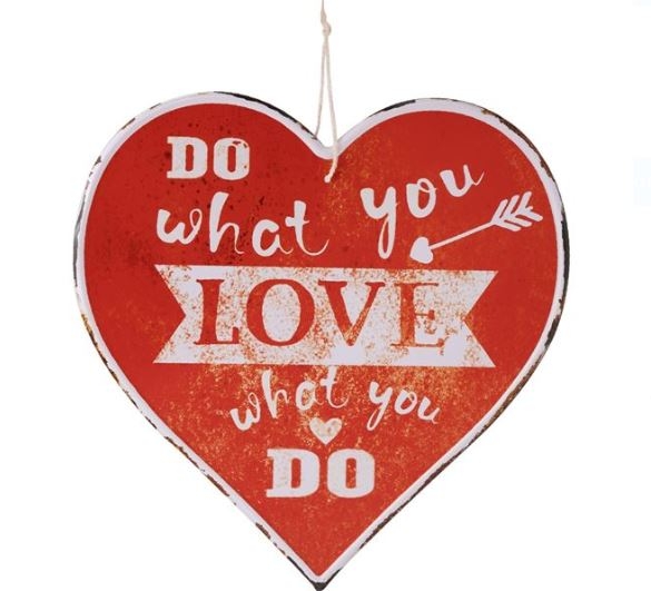 Agatatoare din metal decorativa, rosie, in forma de inima - Do what you love (30x30cm) Agatatoare din metal decorativa, rosie, in forma de inima - Do what you love (30x30cm)