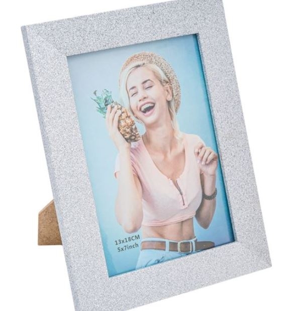 Rama foto din lemn, argintiu glitter - 1 poza de 13x18cm Rama foto din lemn, argintiu glitter - 1 poza de 13x18cm