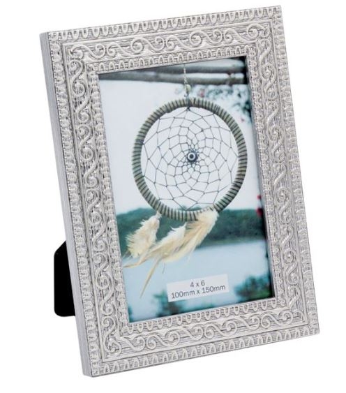 Rama foto argintie - 1 poza de 10x15cm Rama foto argintie - 1 poza de 10x15cm