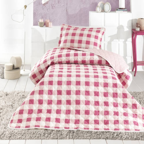 Cuvertura de pat matlasata, reversibila, pentru 1 persoana, cu 2 piese din bumbac 100%, Ralex Pucioasa-Clasy - Lara Cuvertura de pat matlasata, reversibila, pentru 1 persoana, cu 2 piese din bumbac 100%, Ralex Pucioasa-Clasy - Lara