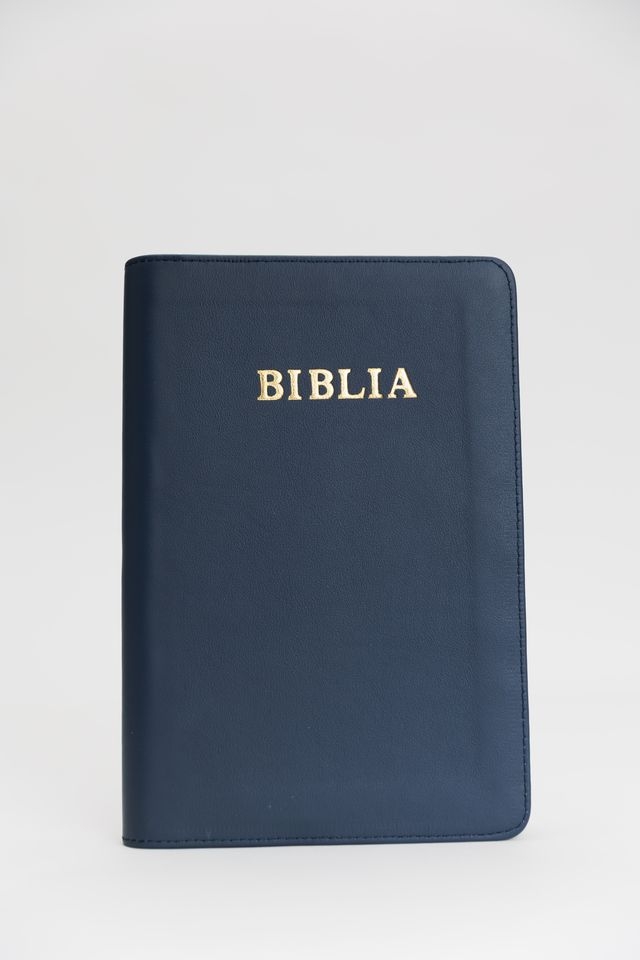 Biblie mare, piele, celadon inchis, fermoar, index, margini aurii, cuv. Isus cu rosu [SI 073 PFI]