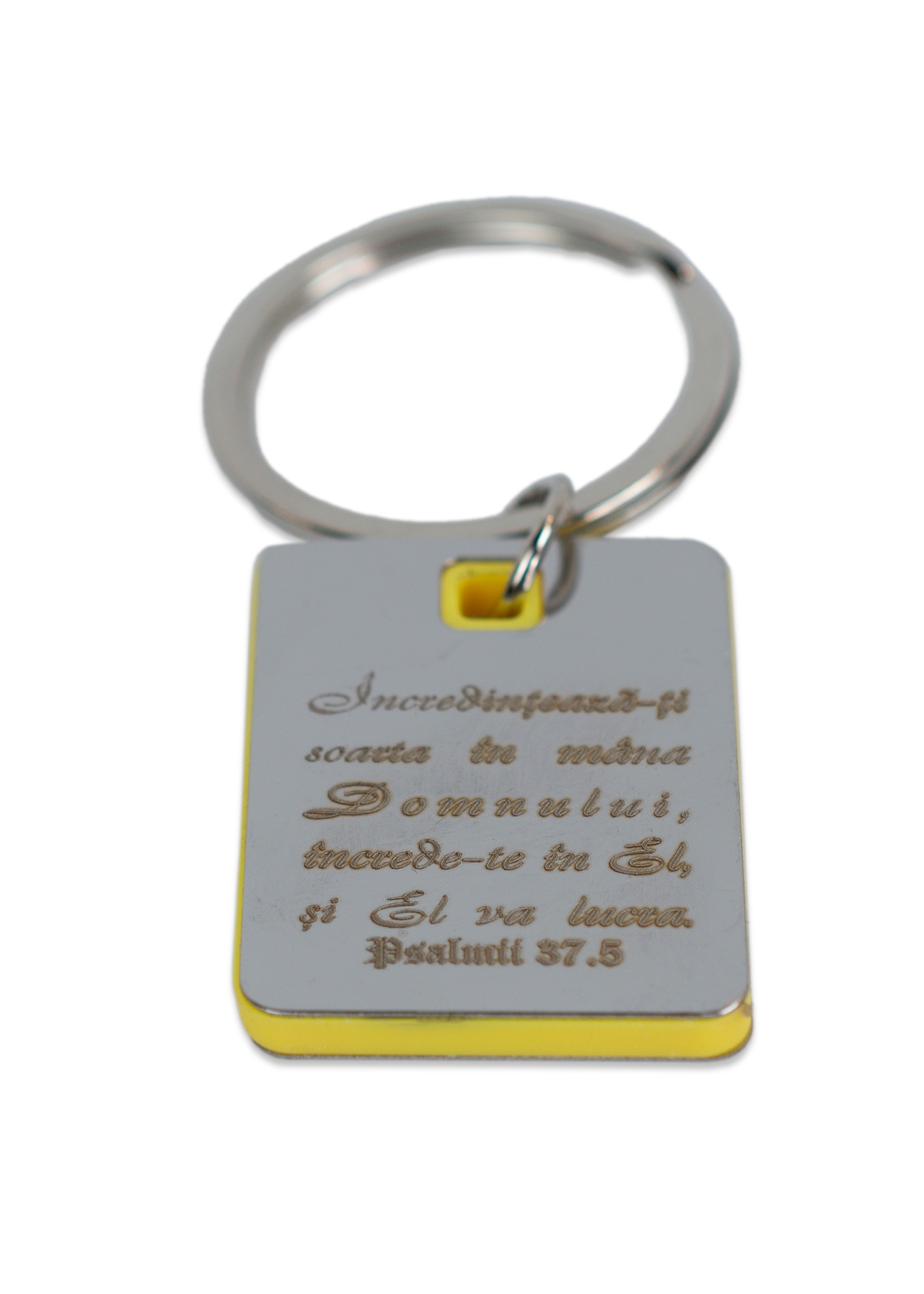 Breloc metalic cu placuta interioara galbena din ABS - "Incredinteaza-ti soarta" Breloc metalic cu placuta interioara galbena din ABS - "Incredinteaza-ti soarta"