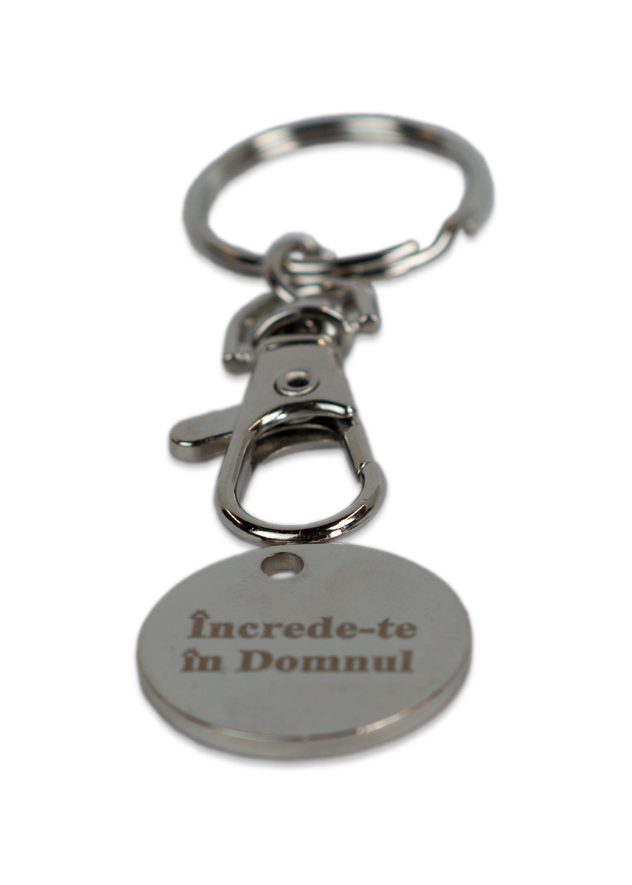 Breloc rosu metalic cu jeton cărucior cumpărături - Verso gravat - Increde-te in Domnul Breloc rosu metalic cu jeton cărucior cumpărături - Verso gravat - Increde-te in Domnul