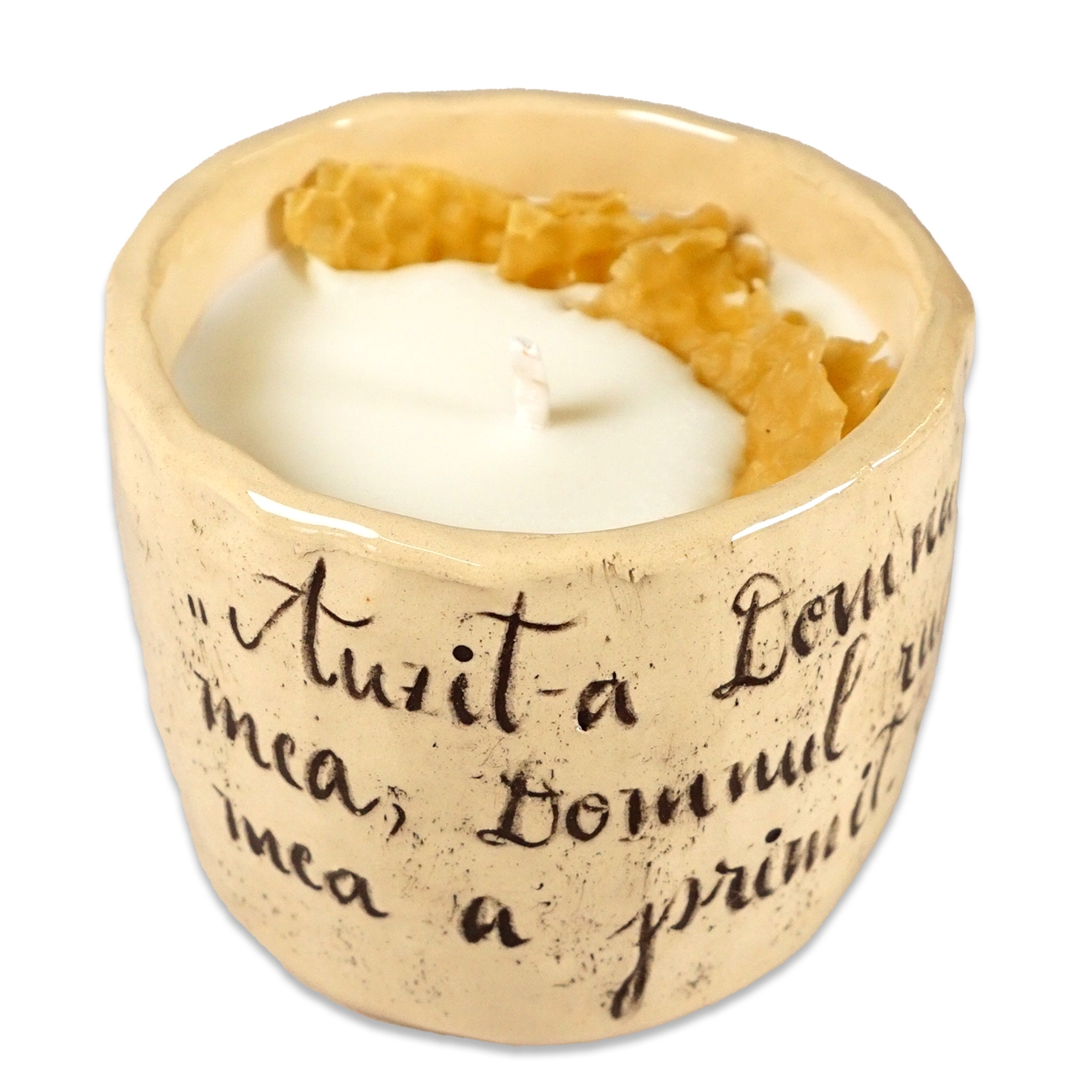 Lumânare din ceara naturală de soia turnată manual cu mesaj  - "Auzit-a Domnul cererea mea..." (marimea M)