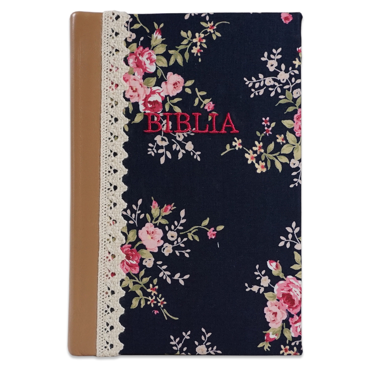 Biblia handmade, model 29, marime medie, coperta flexibila textila, margini albe, index, harti biblice [057 HM]