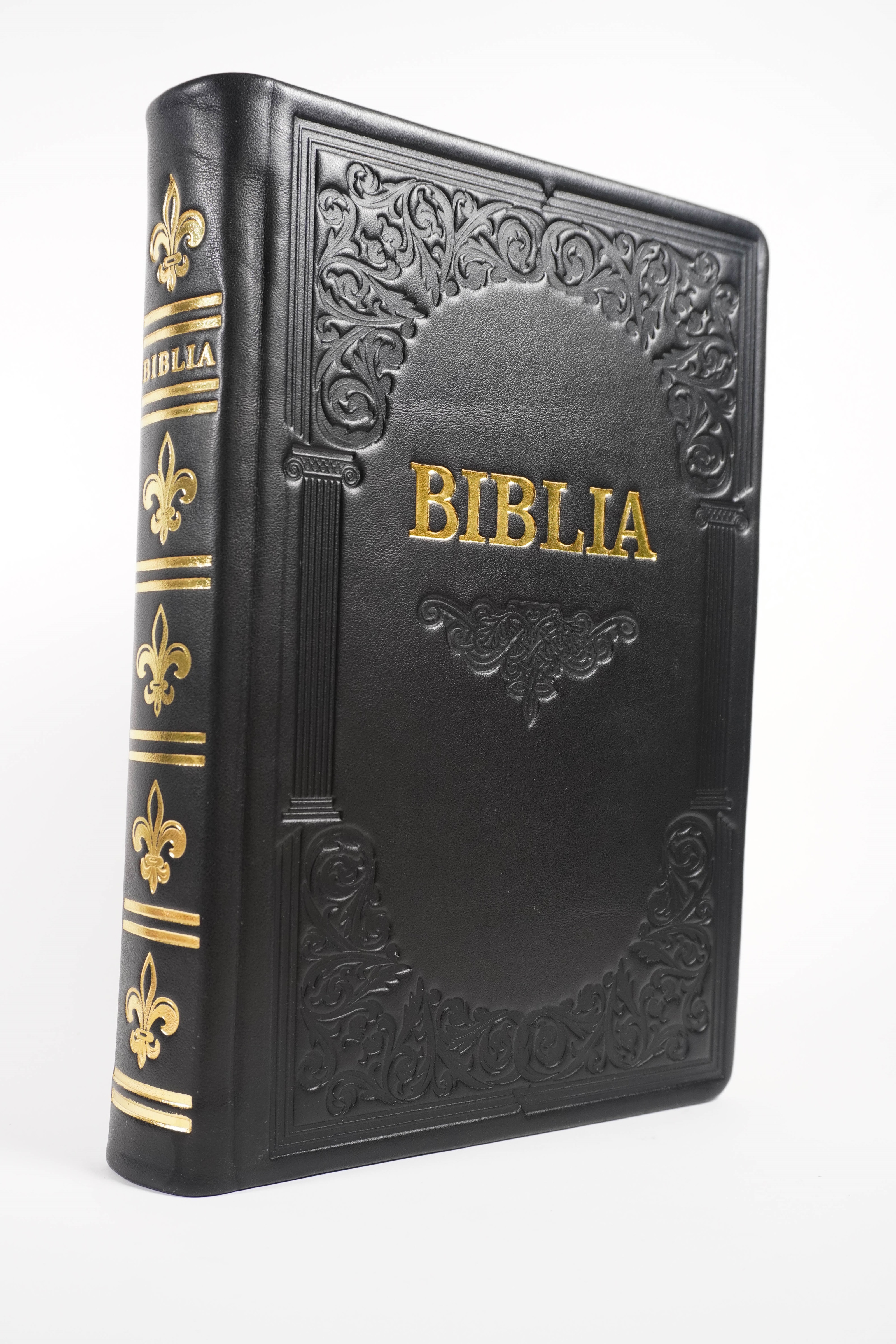 Biblie mare, piele, handmade, neagră, index, margini aurii,  cuv. Isus cu rosu [SI 076 HM]