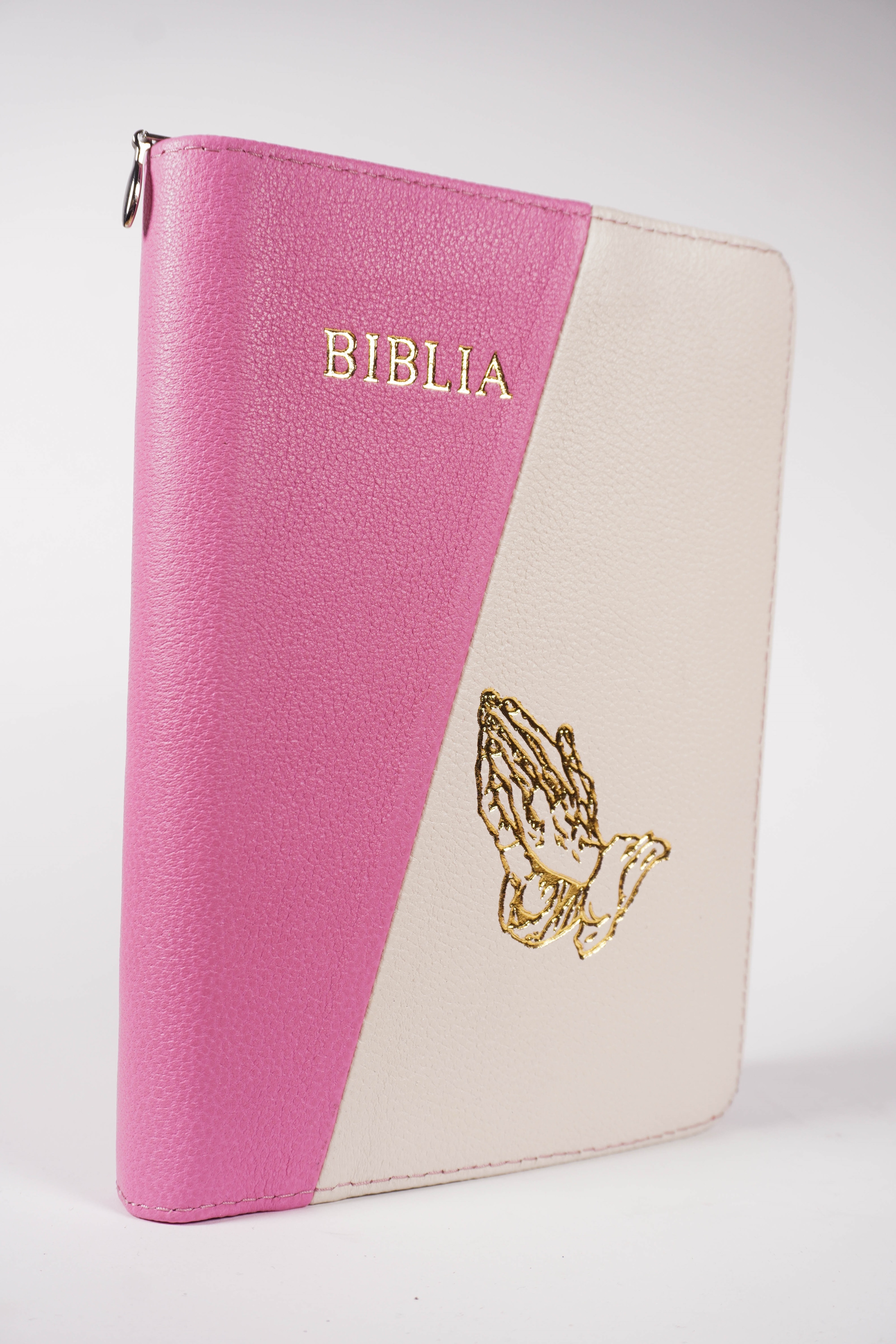 Biblie din piele, marime medie, culoare, roz cu alb, fermoar, margini albe, simbol maini in rugaciune cuv. lui Isus cu rosu [053]