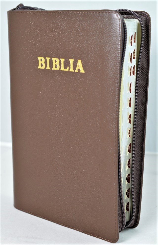 [ANTICARIAT] Biblie mare, piele, culoare maro, fermoar, index, margini argintii, simbol simpla, cuv. Isus cu rosu [SI 073 PFI] (Produs cu defect)