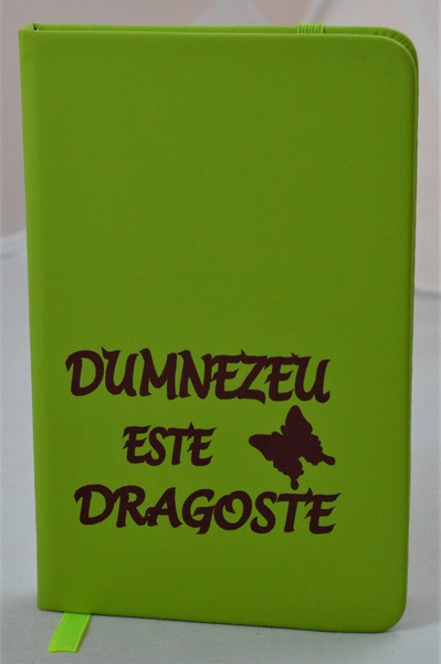 Carnetel A6 - Dumnezeu este dragoste (verde) Carnetel A6 - Dumnezeu este dragoste (verde)