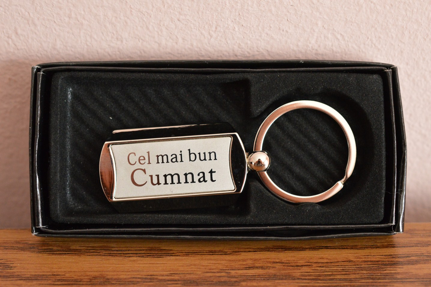 Breloc metalic cu mesaj  - Cel mai bun cumnat Breloc metalic cu mesaj  - Cel mai bun cumnat