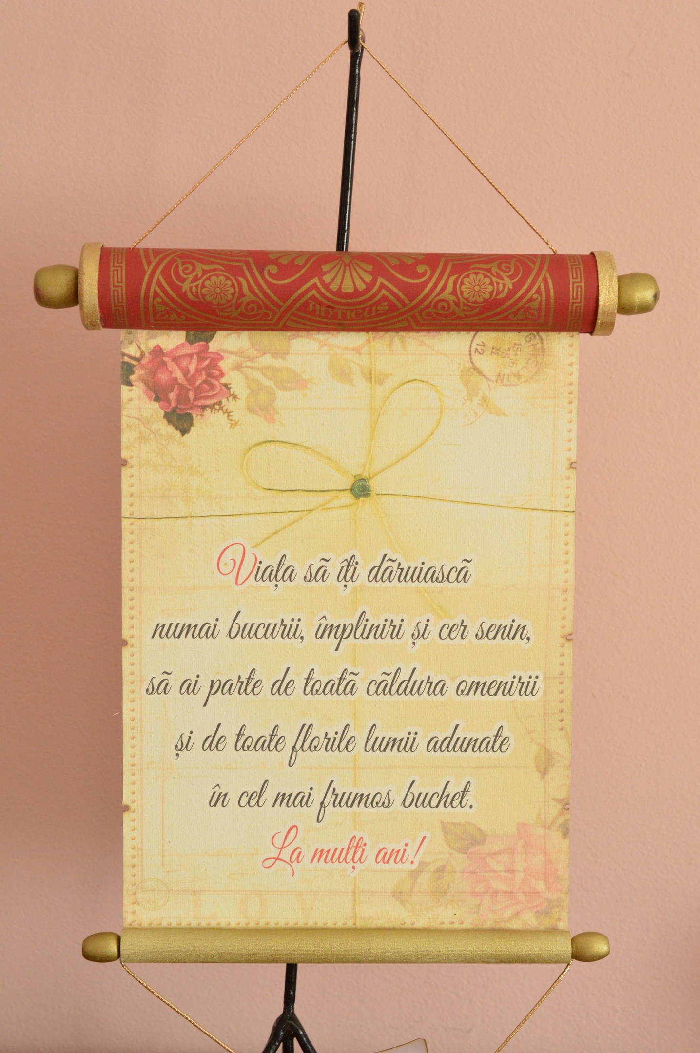 Pergament antic -La multi ani! Pergament antic -La multi ani!