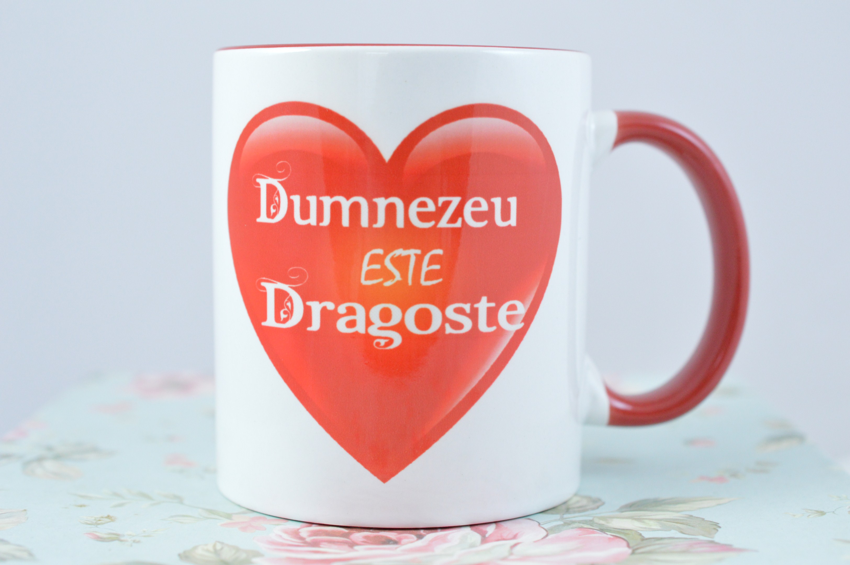 Cana cu mesaj crestin - Dumnezeu este dragoste Cana cu mesaj crestin - Dumnezeu este dragoste