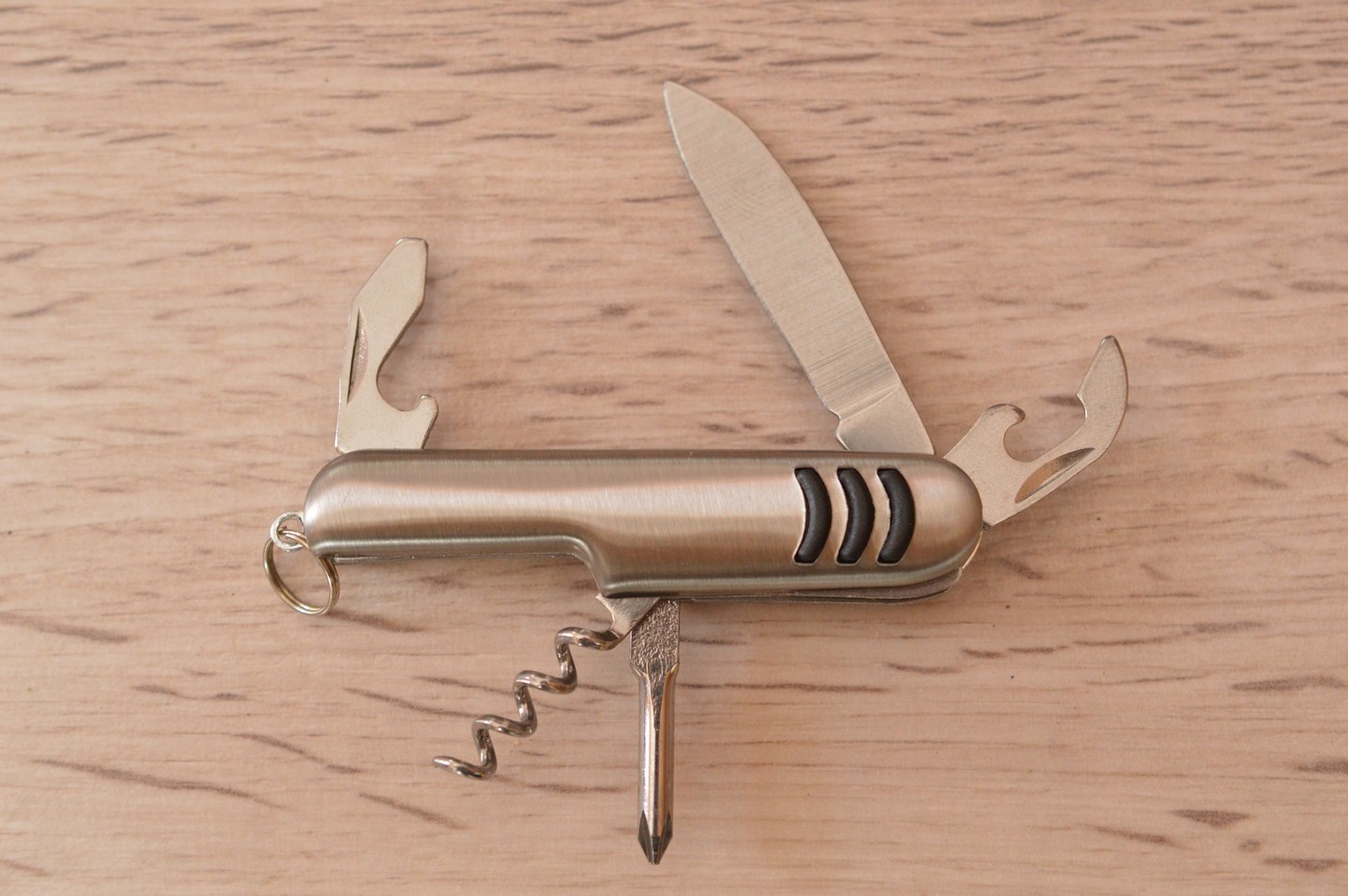 Breloc multifunctional Breloc multifunctional