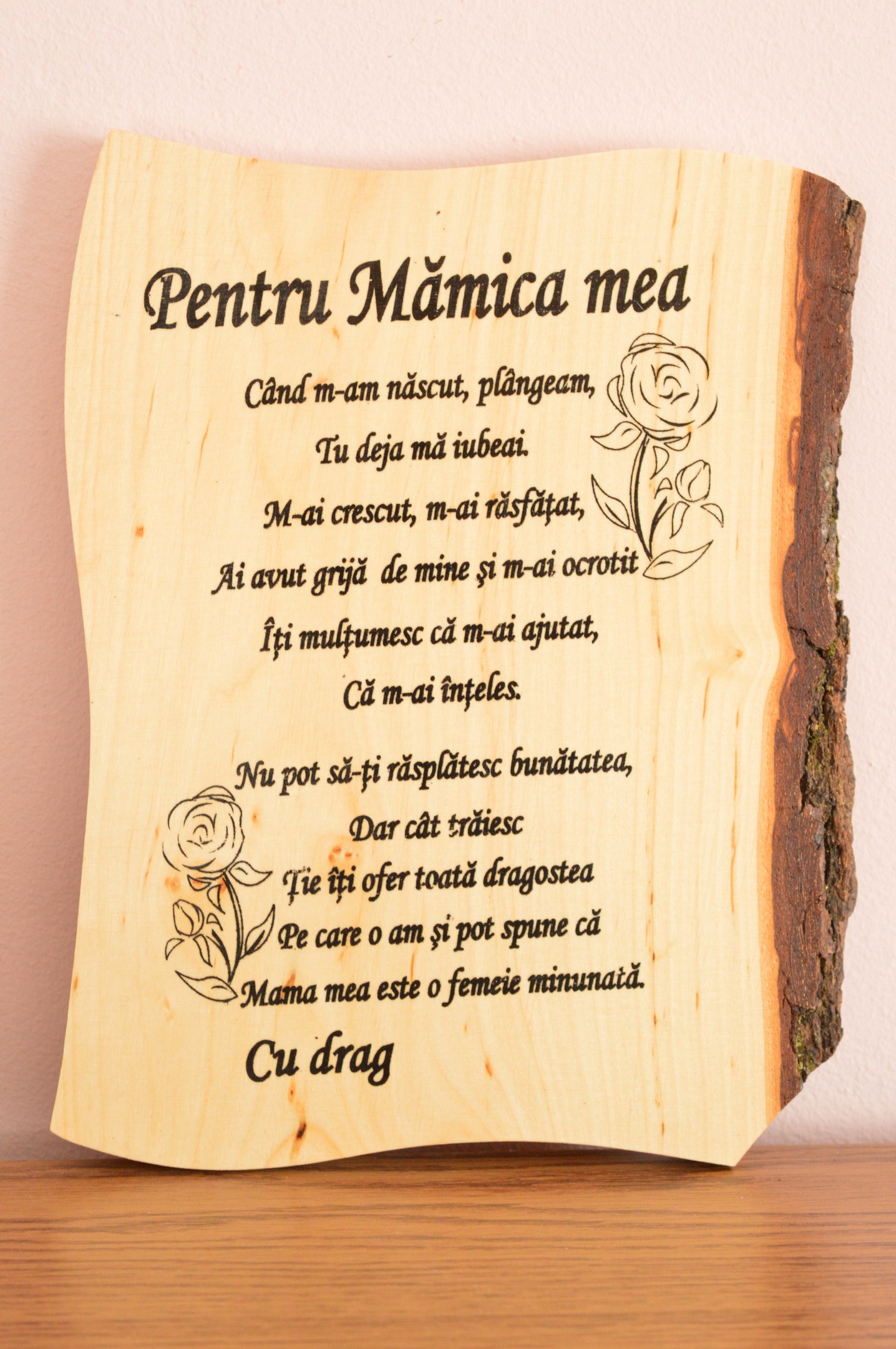 Aplica de perete din lemn - Pentru Mamica mea Aplica de perete din lemn - Pentru Mamica mea