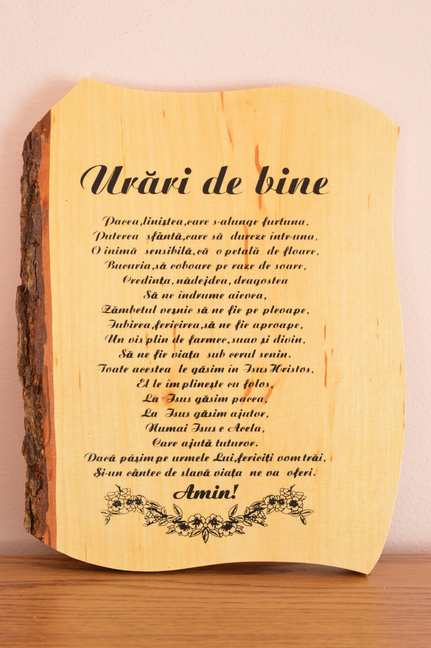 Aplica de perete din lemn - Urari de bine Aplica de perete din lemn - Urari de bine