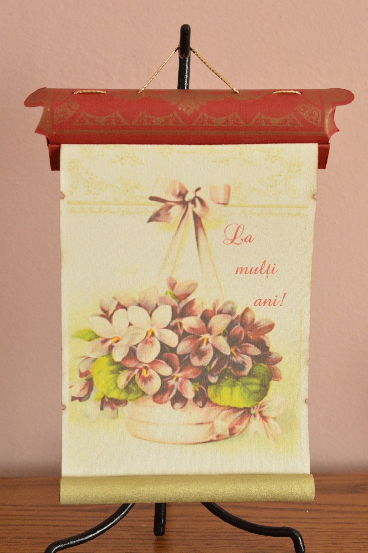 Pergament antic -La multi ani! Pergament antic -La multi ani!